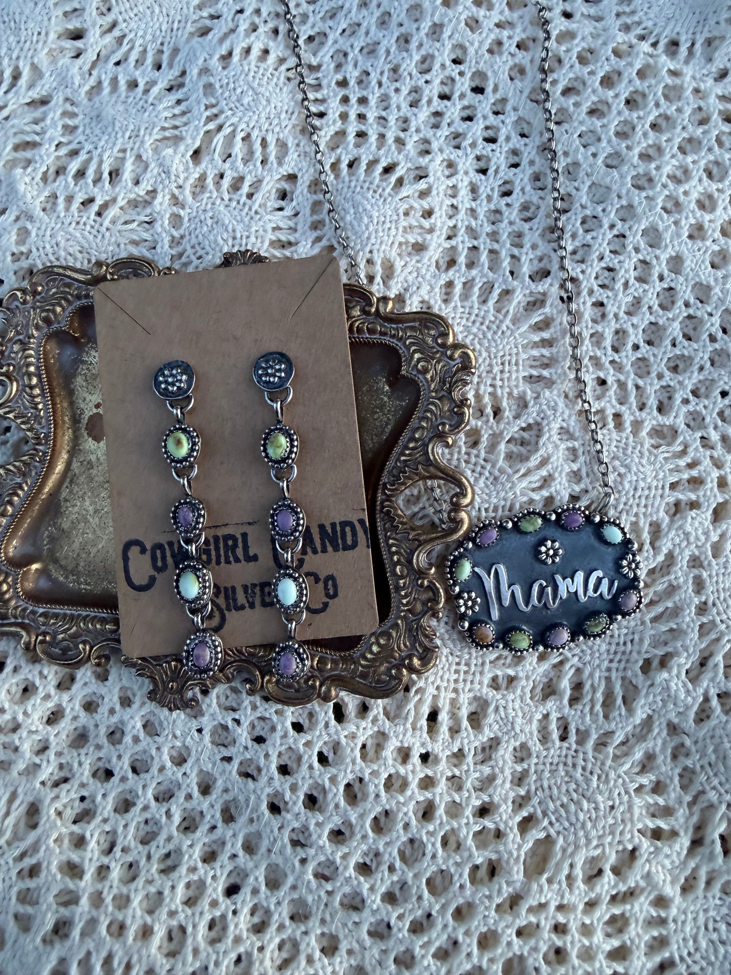 Mama Necklace 2